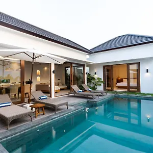 J4 Sanur (Bali)
